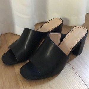 Adrienne Vittadini Albi Sandal